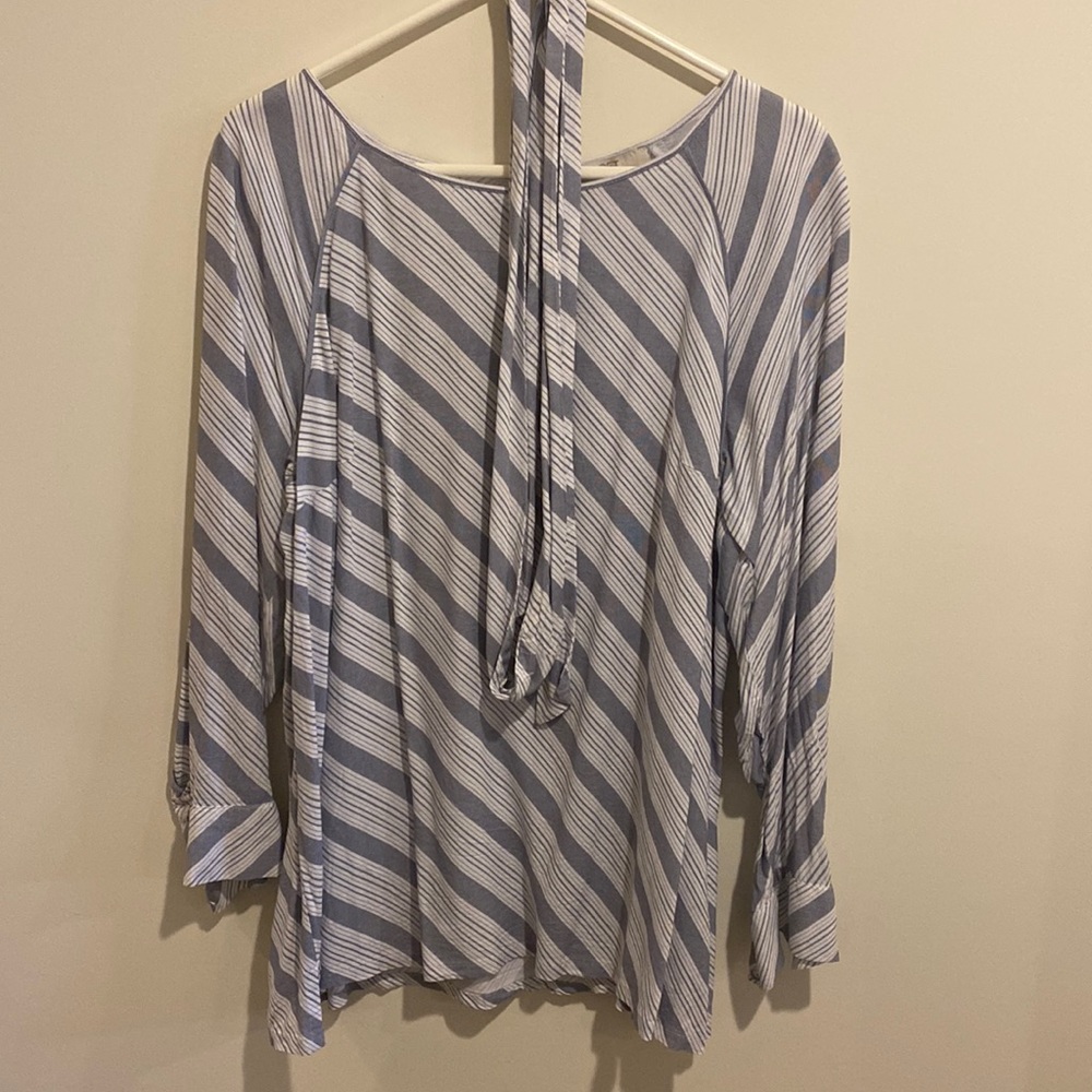 LOFT PLUS long-sleeve blouse